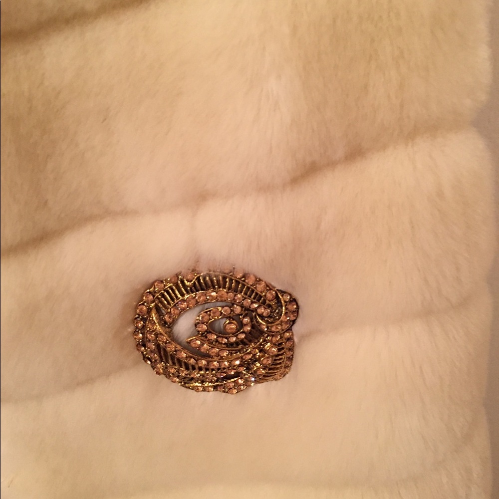 Stunning fur vest - Picture 6 of 6